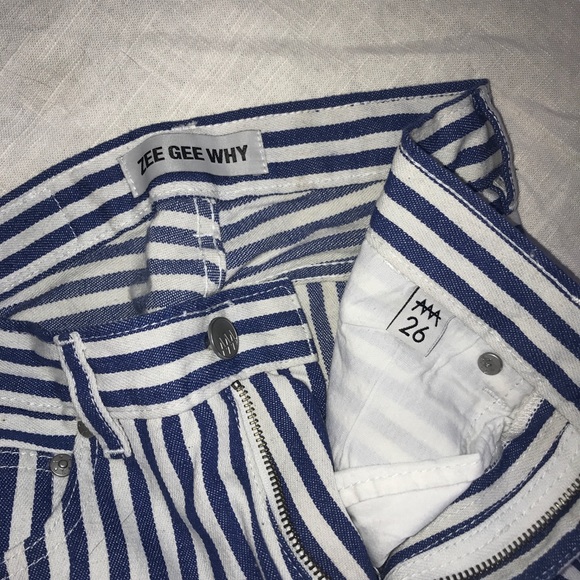 ZEE GEE WHY stripe denim size 26 snaps on side - Picture 7 of 7